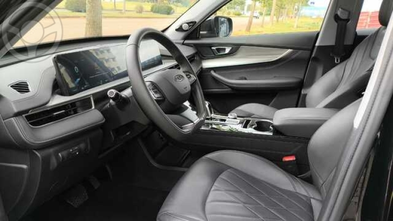 CAOA CHERY - TIGGO 8 PRO HYBRID - - BAIXO - - 2023/2024 - PRETA - R$ 214.900,00
