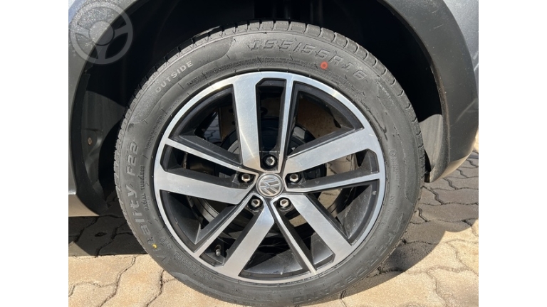 VOLKSWAGEN - FOX 1.6 XTREME - BAIXO - - 2019/2019 - CINZA - R$ 64.900,00