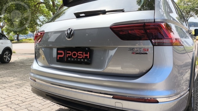 VOLKSWAGEN - TIGUAN ALLSPACE TSI 350 R LINE 2.0 TURBO 4MOTION - - 2019/2020 - PRATA - R$ 182.900,00