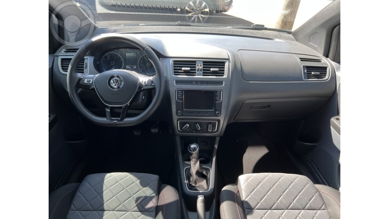VOLKSWAGEN - FOX 1.6 XTREME - BAIXO - - 2019/2019 - CINZA - R$ 64.900,00
