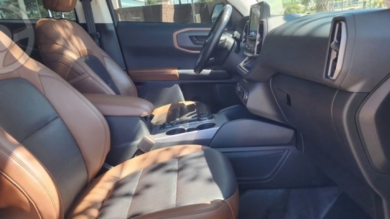 FORD - BRONCO SPORT WILDTRAK 4X4 - 25 - - BAIXO - - 2021/2021 - PRETA - R$ 174.900,00