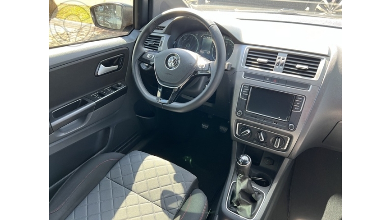 VOLKSWAGEN - FOX 1.6 XTREME - BAIXO - - 2019/2019 - CINZA - R$ 64.900,00