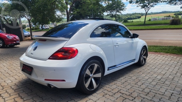 VOLKSWAGEN - FUSCA TSI 2.0 TURBO - BAIXO - - - 2012/2013 - BRANCA - R$ 94.900,00