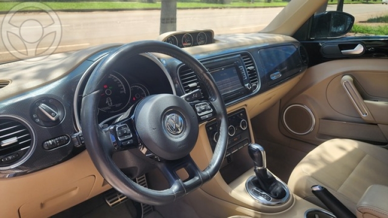 VOLKSWAGEN - FUSCA TSI 2.0 TURBO - BAIXO - - - 2012/2013 - BRANCA - R$ 94.900,00