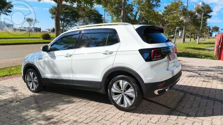 VOLKSWAGEN - TCROSS TCROSS T-CROSS HIGHLINE 1.4 TURBO - - 2020/2020 - BRANCA - R$ 104.900,00