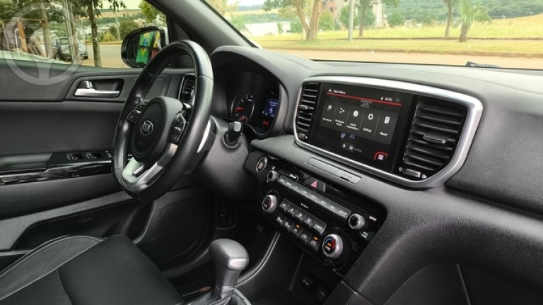 KIA MOTORS - SPORTAGE EX2 AUT - - 2018/2019 - BRANCA - R$ 114.900,00