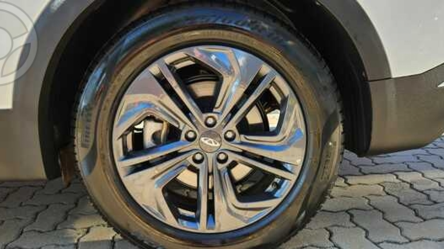 CAOA CHERY - TIGGO 7 PRO MAX DRIVE - - BAIXO - - 2024/2025 - BRANCA - R$ 169.990,00