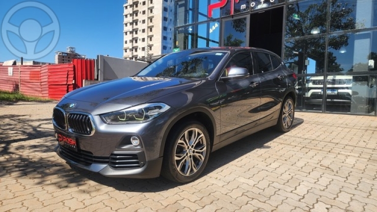 BMW - X2 SDRIVE 18I ACTIVE - PG - BAIXO - - 2019/2019 - CINZA - R$ 144.900,00