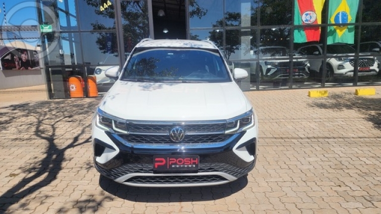 VOLKSWAGEN - TAOS HIGHLINE 1.4 TURBO - 25 PG - - BAIXO - - 2023/2023 - BRANCA - R$ 169.900,00