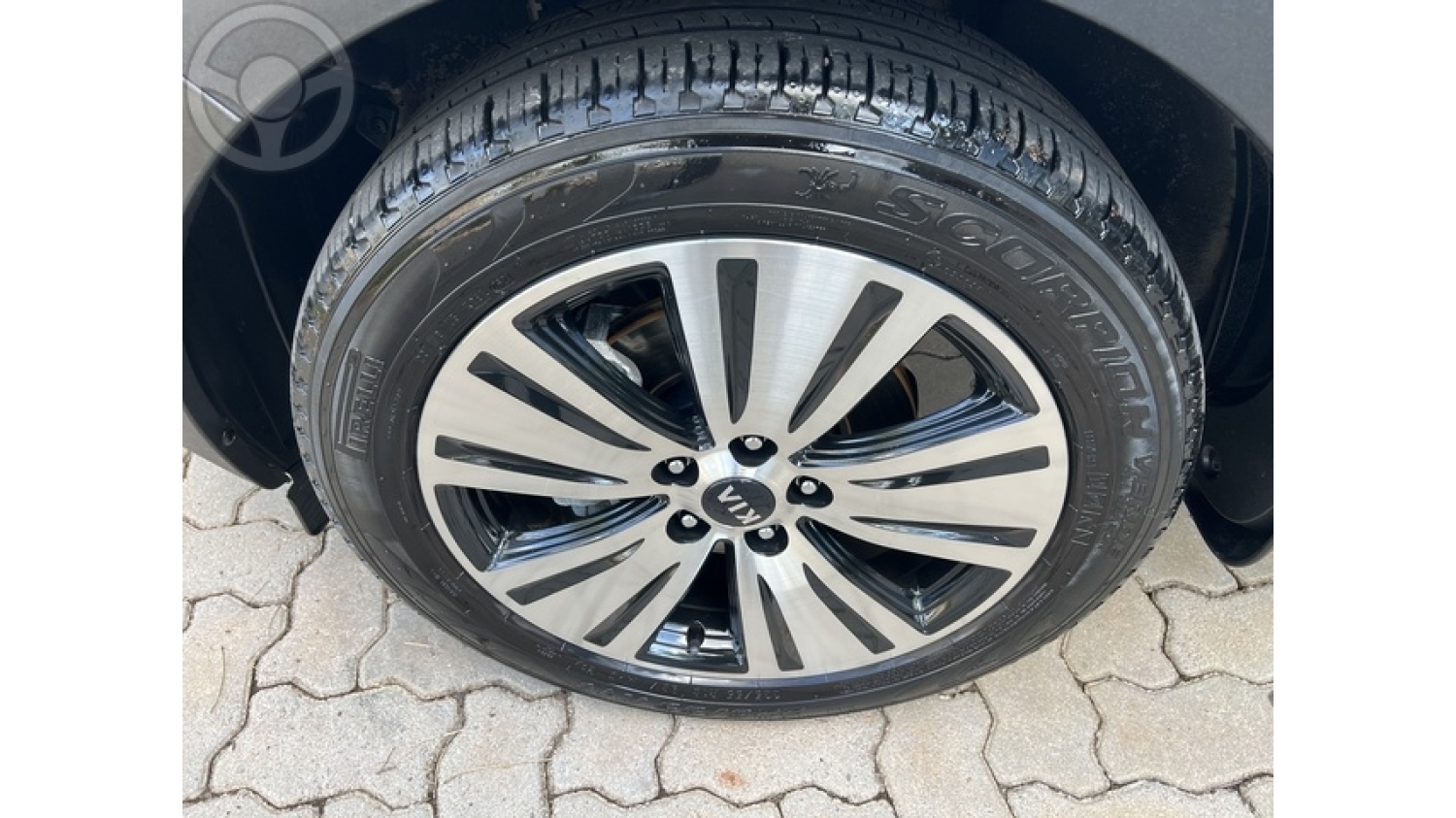 KIA MOTORS - KIA SPORTAGE 2.0 EX 2 - 25 - 2014 - 2014/2014 - PRATA - R$ 81.900,00