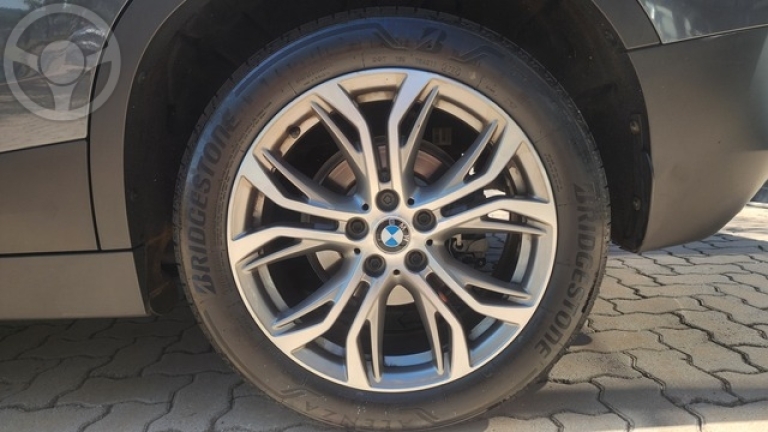 BMW - X2 SDRIVE 18I ACTIVE - PG - BAIXO - - 2019/2019 - CINZA - R$ 144.900,00